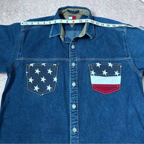 Vintage Tommy Hilfiger Blue Denim Shirt American Flag Star Pockets Size XL - Picture 4 of 11
